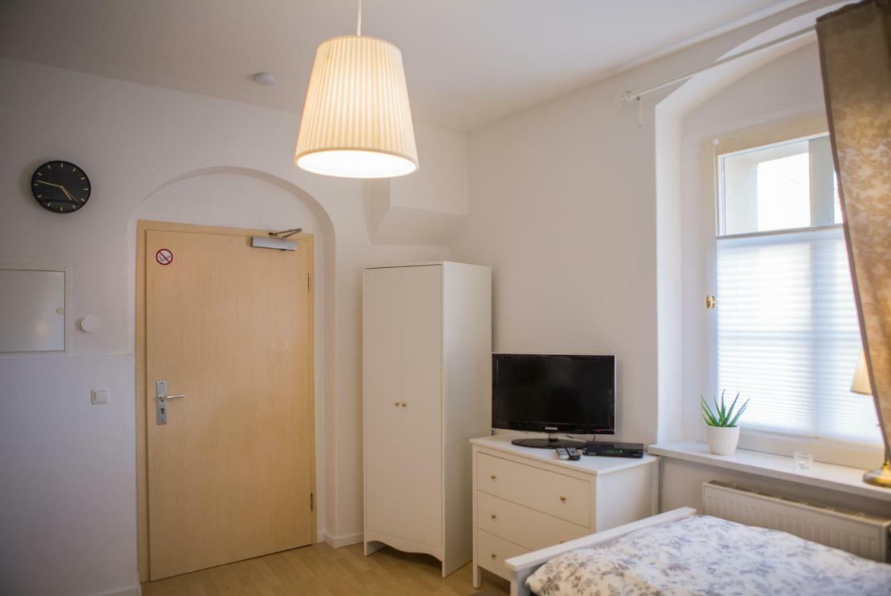 Apartone Palais-Apartments Баутцен Экстерьер фото